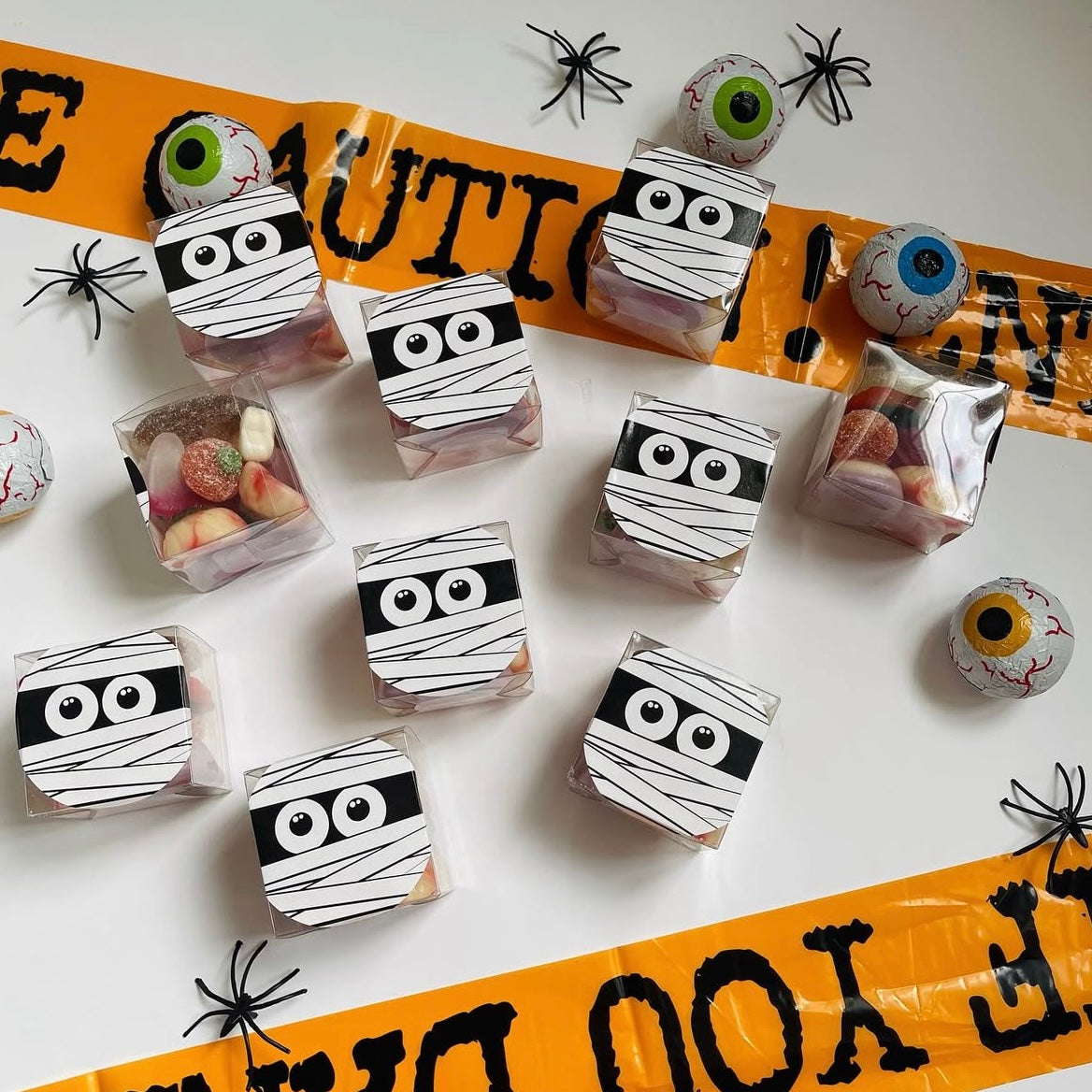 HALLOWEEN MINI BOX